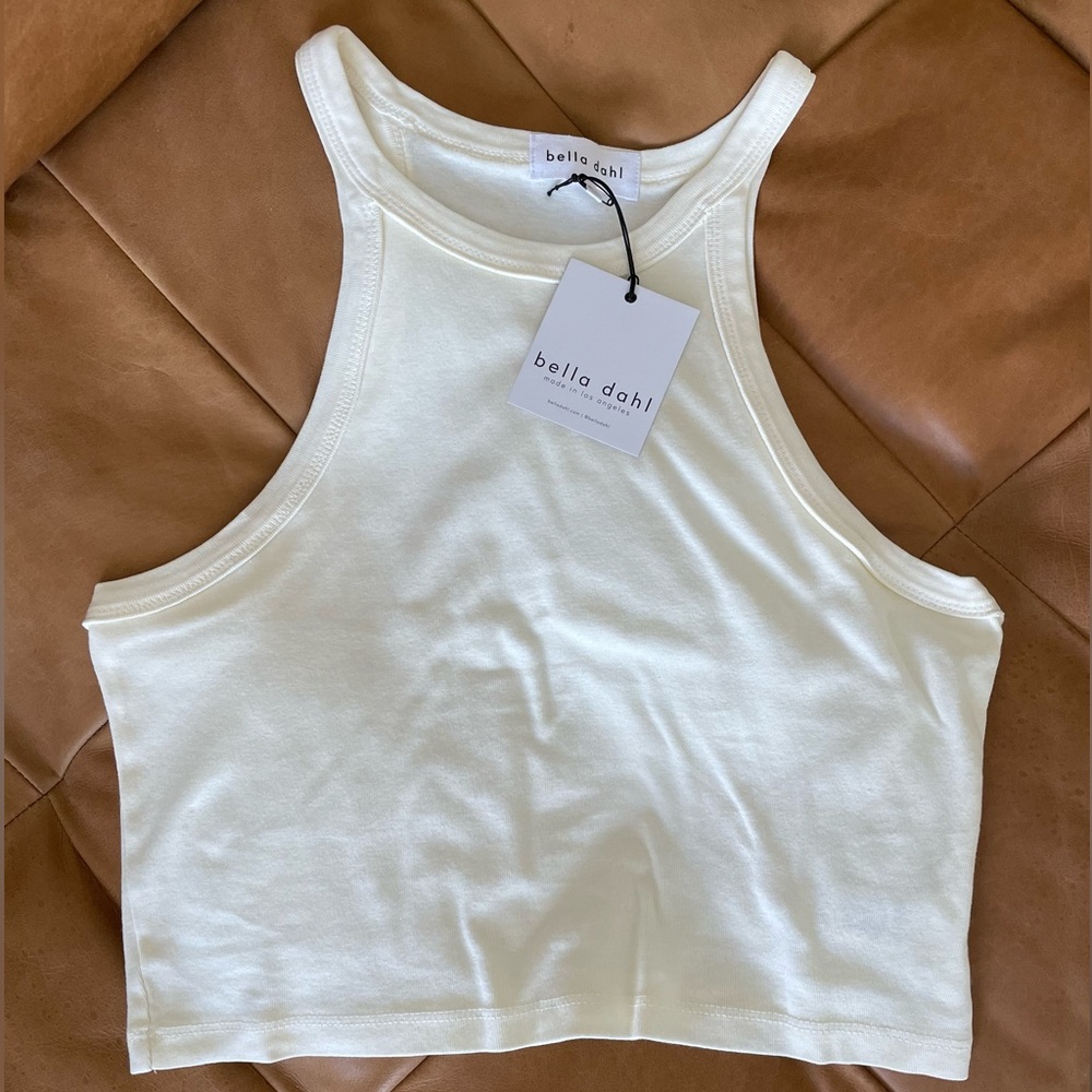 BELLA DAHL - Fitted Halter Tank - Light Bone